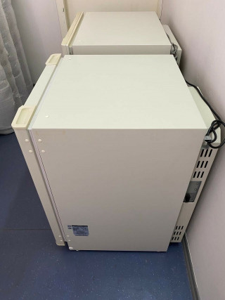 Carbon dioxide CO2 incubator SANYO MCO-18