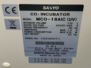 Carbon dioxide CO2 incubator SANYO MCO-18