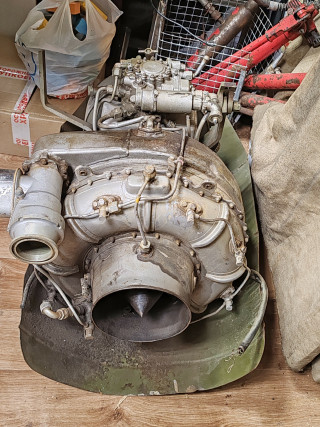 Auxiliary power unit AI-9