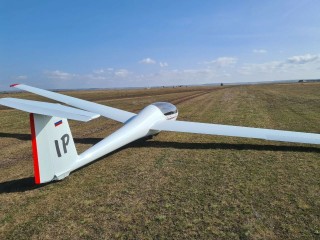 Glider AC 4-115