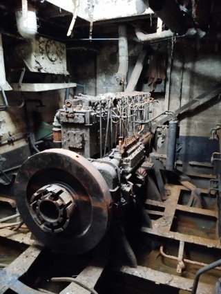 Spare parts for self-propelled floating crane PK-80