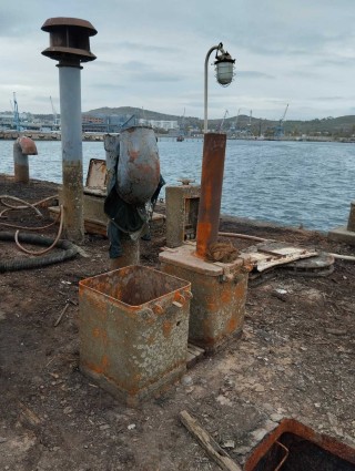 Spare parts for self-propelled floating crane PK-80