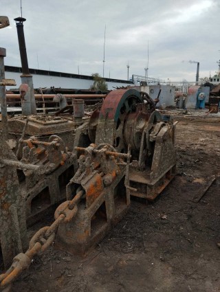 Spare parts for self-propelled floating crane PK-80