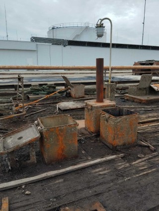 Spare parts for self-propelled floating crane PK-80