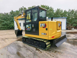 Crawler mini excavator CAT305.5