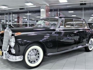 Mercedes-Benz 300 Adenauer