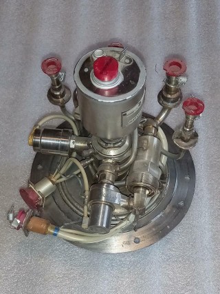 Low thrust engine 17D16