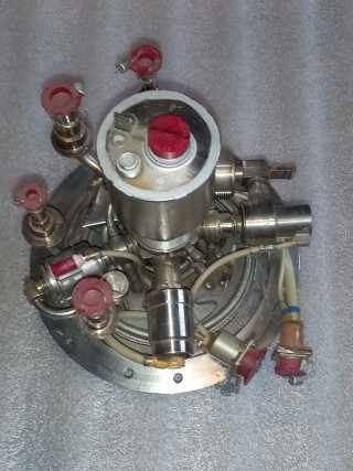 Low thrust engine 17D16