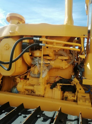 Bulldozer caterpillar T-170