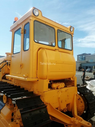 Bulldozer caterpillar T-170