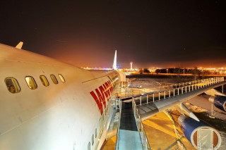 The Boeing 737-300, charged