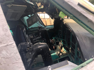 Tu-154 cockpit