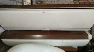 Embraer luggage boxes