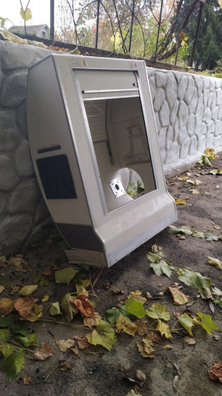 Wardrobe from Embraer