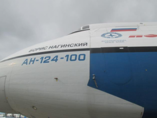 Antonov An-124-100